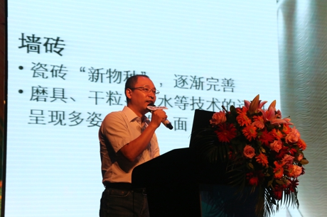 圖1.4-興輝瓷磚品牌總經(jīng)理游俊3.jpg